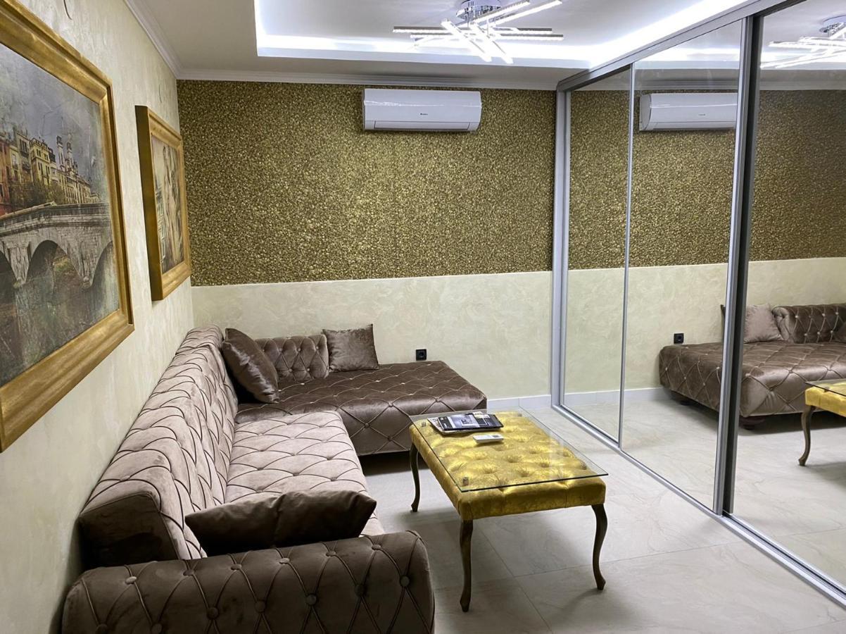 Lux Vila Aleksandar Sremska Kamenica Екстериор снимка